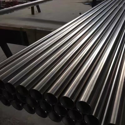 Sản phẩm được làm bằng thép SS 316l có độ dày tùy chỉnh và màu bề mặt bạc