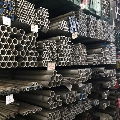 304 ống thép không gỉ cho các kích thước và thông số kỹ thuật tùy chỉnh cho các ngành công nghiệp khác nhau